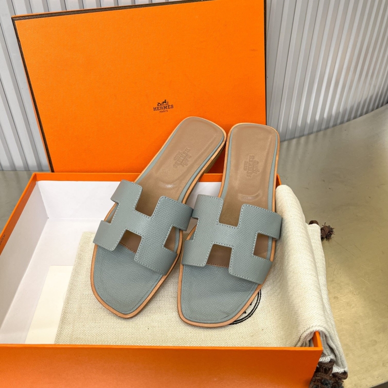 H**mes slippers